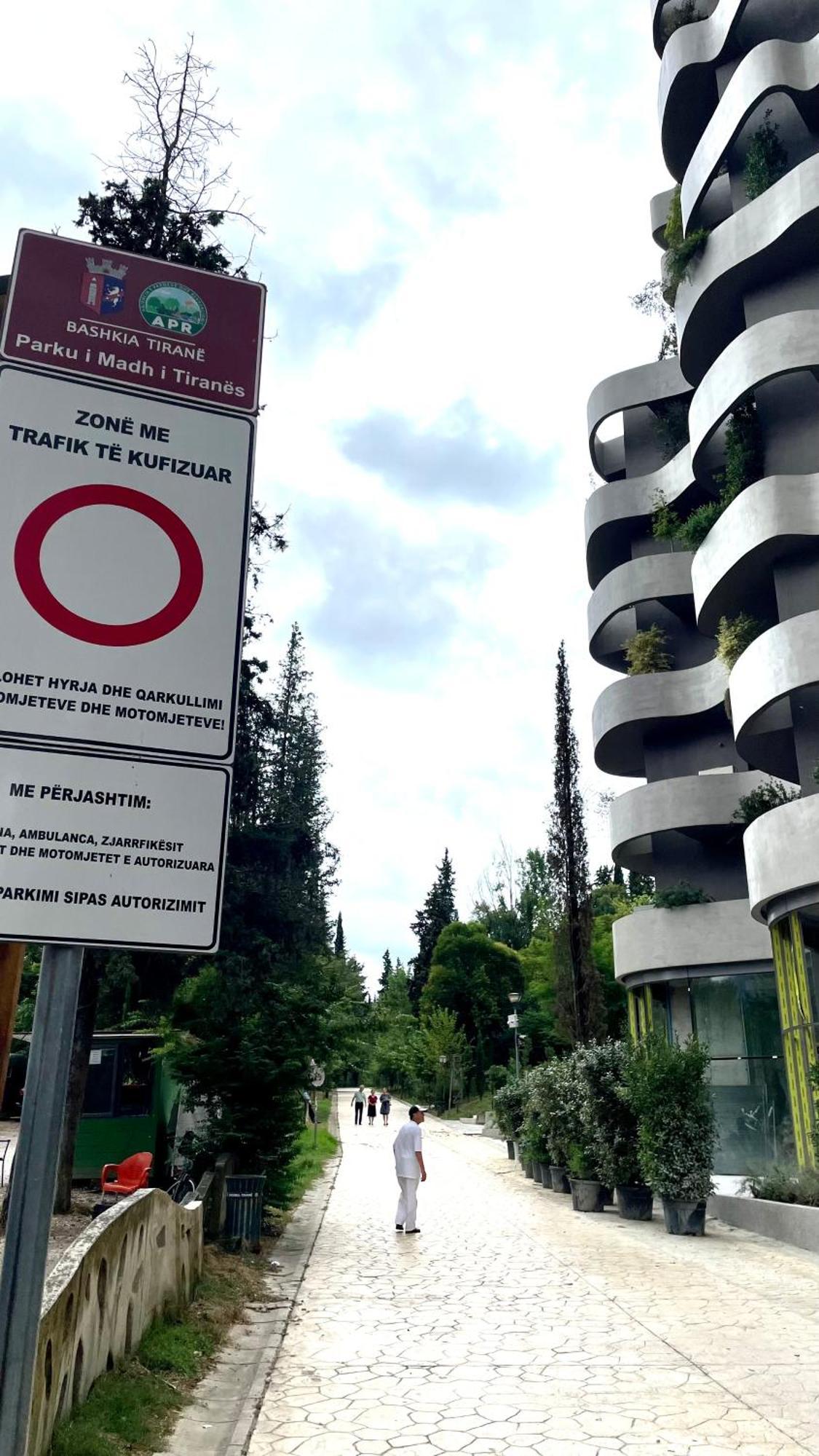 Lovely Apartment Tirana Exterior foto